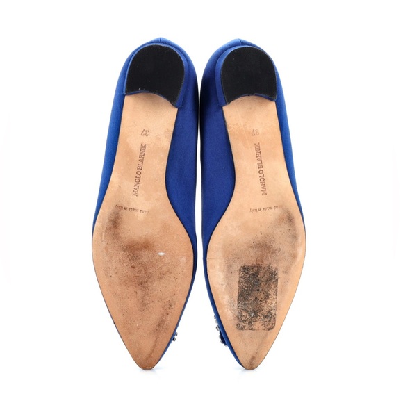 Manolo Blahnik Hangisi Crystal-Buckle Satin Flat in great preowned condition - Picture 4 of 4